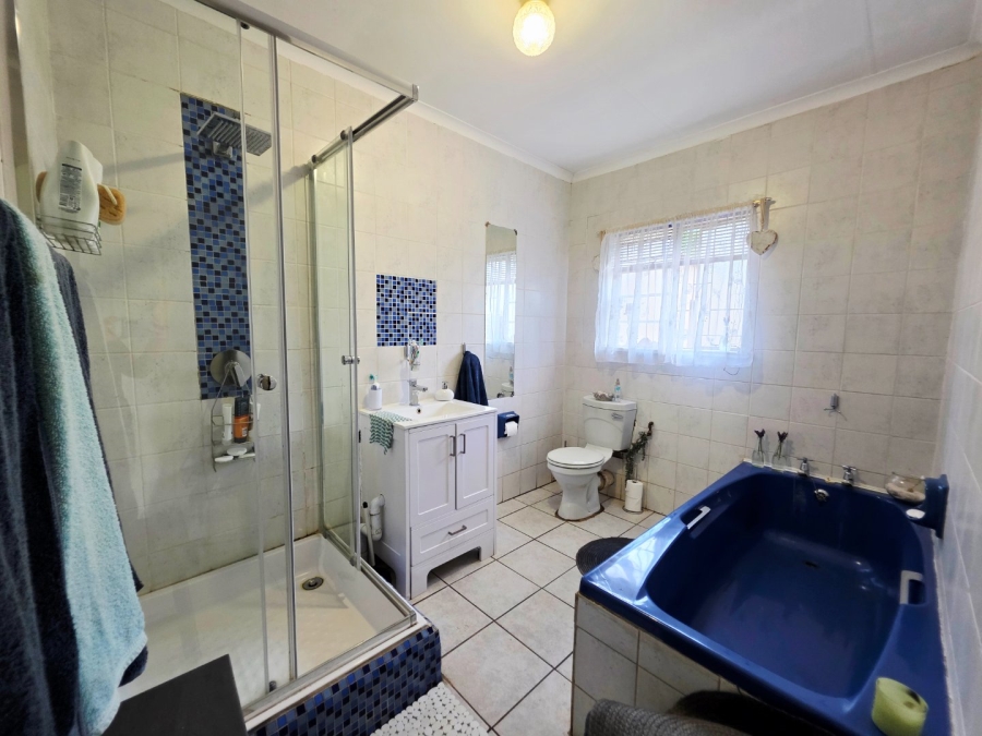 3 Bedroom Property for Sale in Pellissier Free State